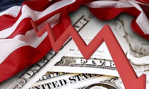 港媒 “ 中國減持美債至14年來最低 ”