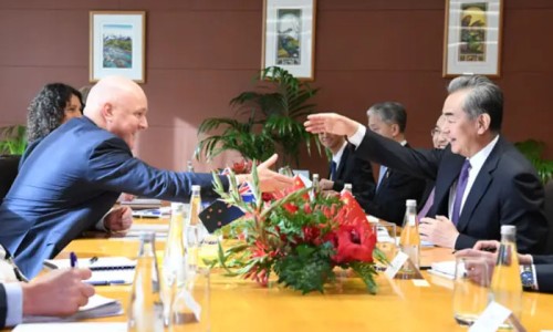 外媒 “ 讓澳大利亞對華政策回歸常識，中澳關(guān)系不應(yīng)回到過去的低谷 ”（環(huán)球時報）