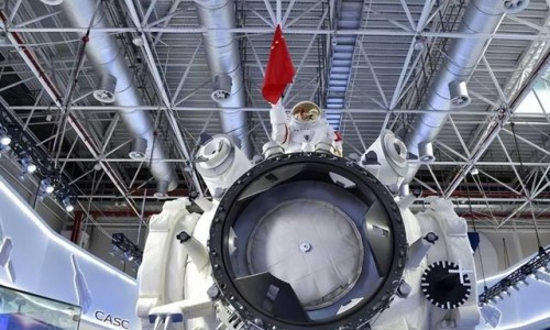 美媒“太空合作，中俄要在月球建什么？”（環(huán)球時報）