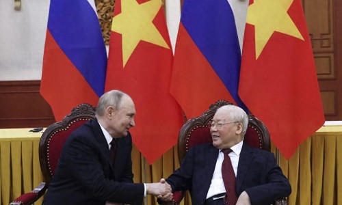 西方對俄孤立被打破，越南接待普京，美國不滿又無奈?。ōh(huán)球時報）