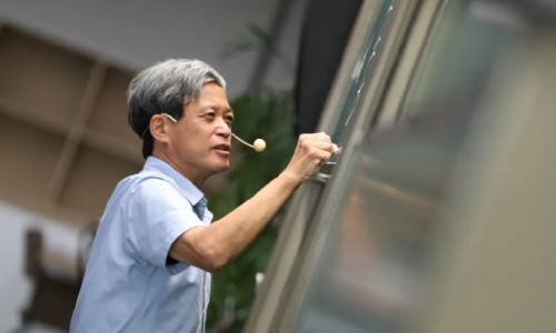 港媒報道“中國學術實力增強吸引頂尖科學家”（環(huán)球時報）